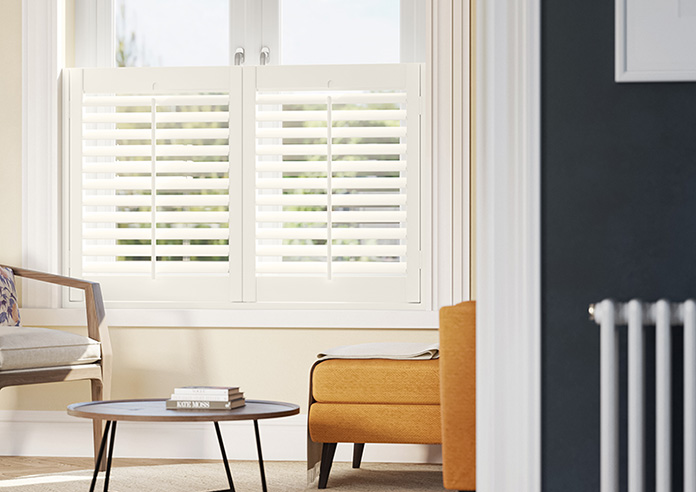 Bromley, Dairy Cream - Cafe Style Plantation Shutter - Image 5